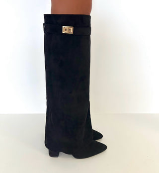 GIGI faux suede folded shark gold lock boots BLACK SUEDE