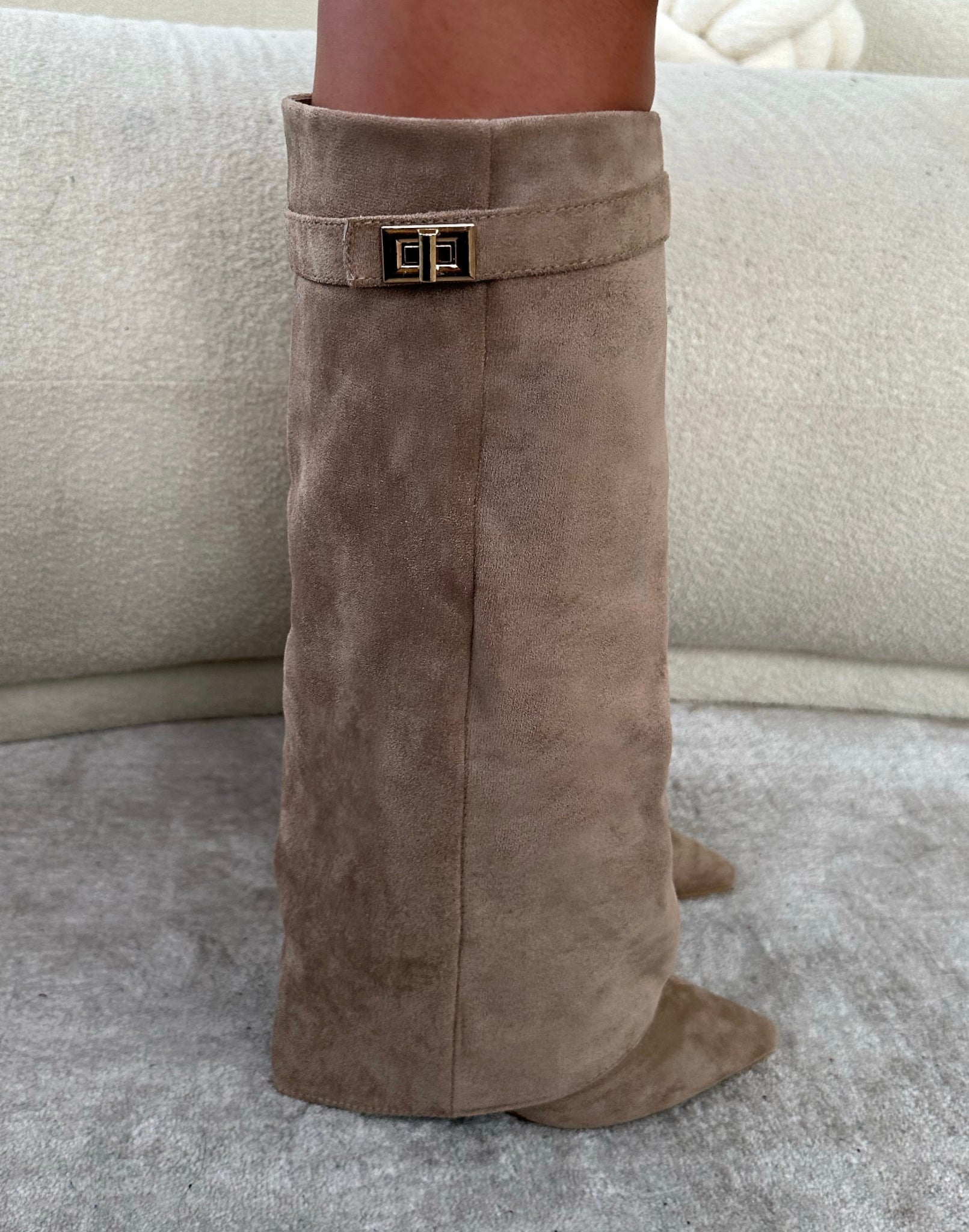 Givenchy boots outlet suede