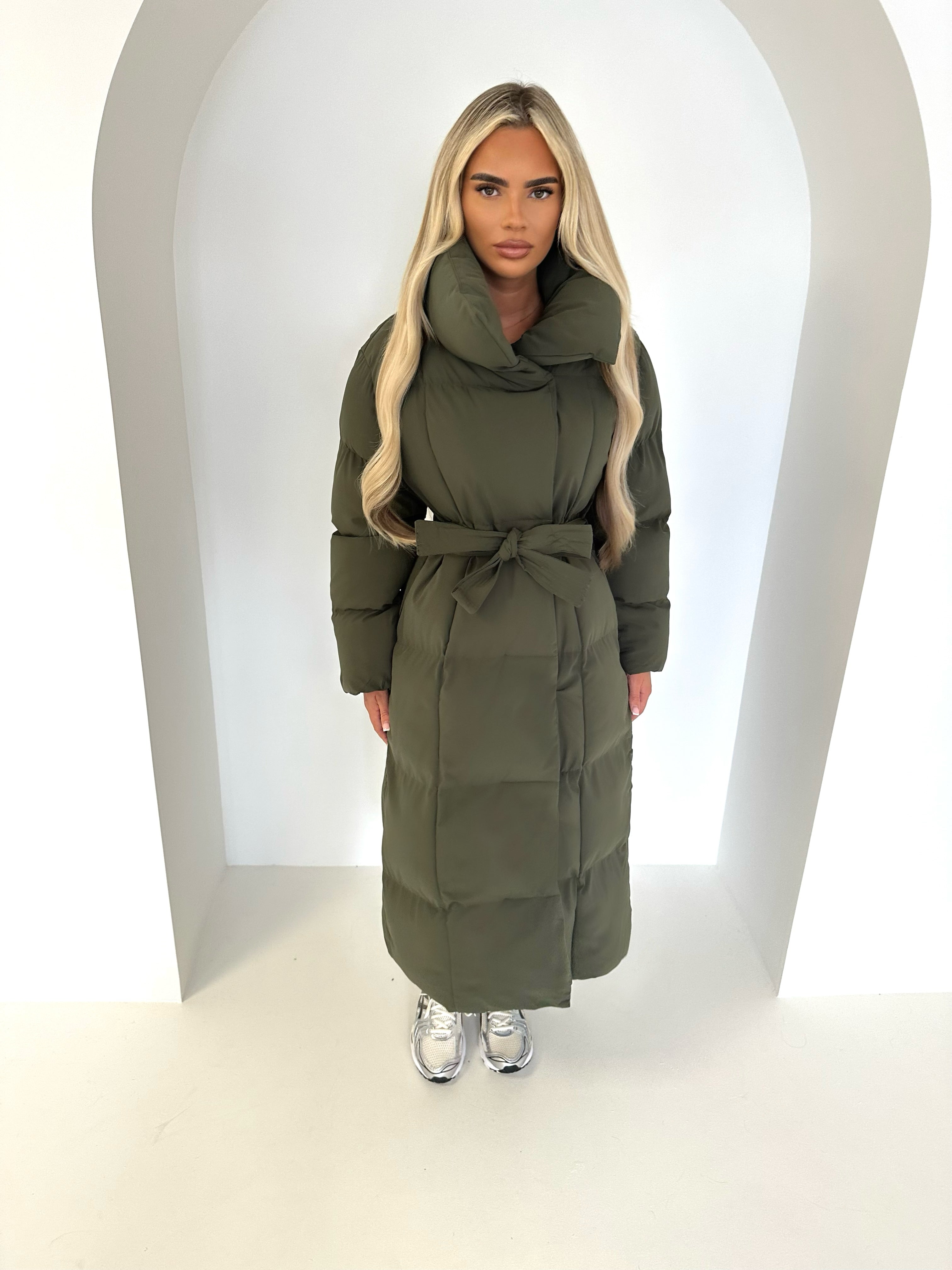 AUTUMN duvet padded long tie waist puffer coat KHAKI – The Label